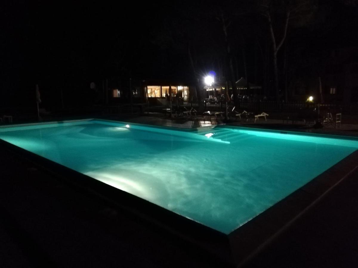 Boschetto del Lago Castiglione del Lago Esterno foto