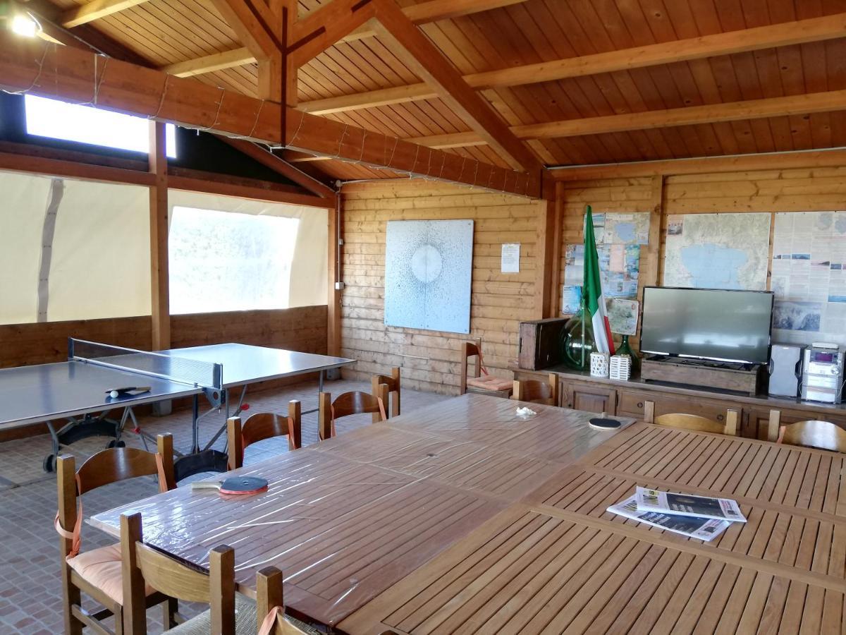 Boschetto del Lago Castiglione del Lago Esterno foto